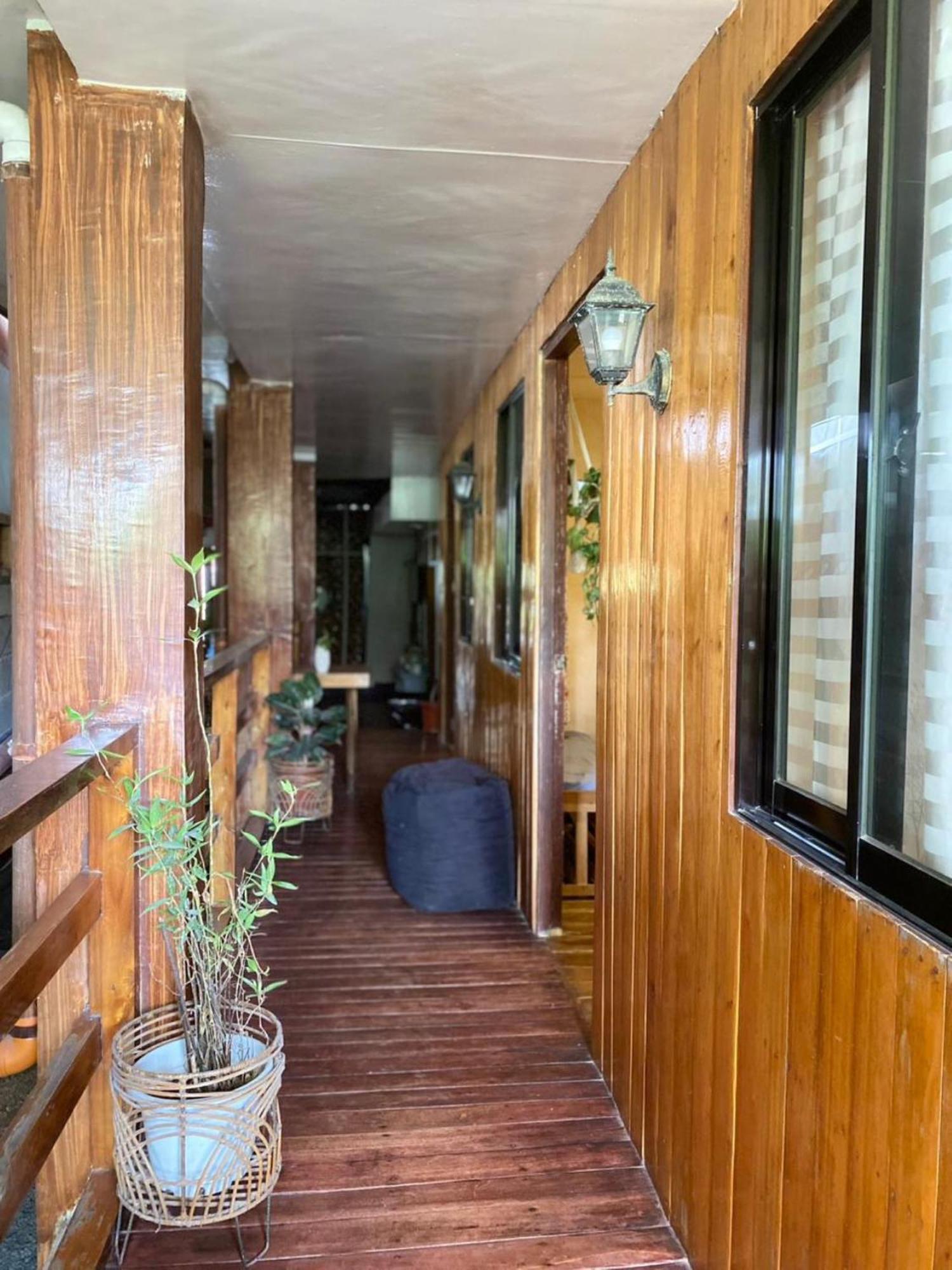 Malayah Hostel General Luna  Extérieur photo
